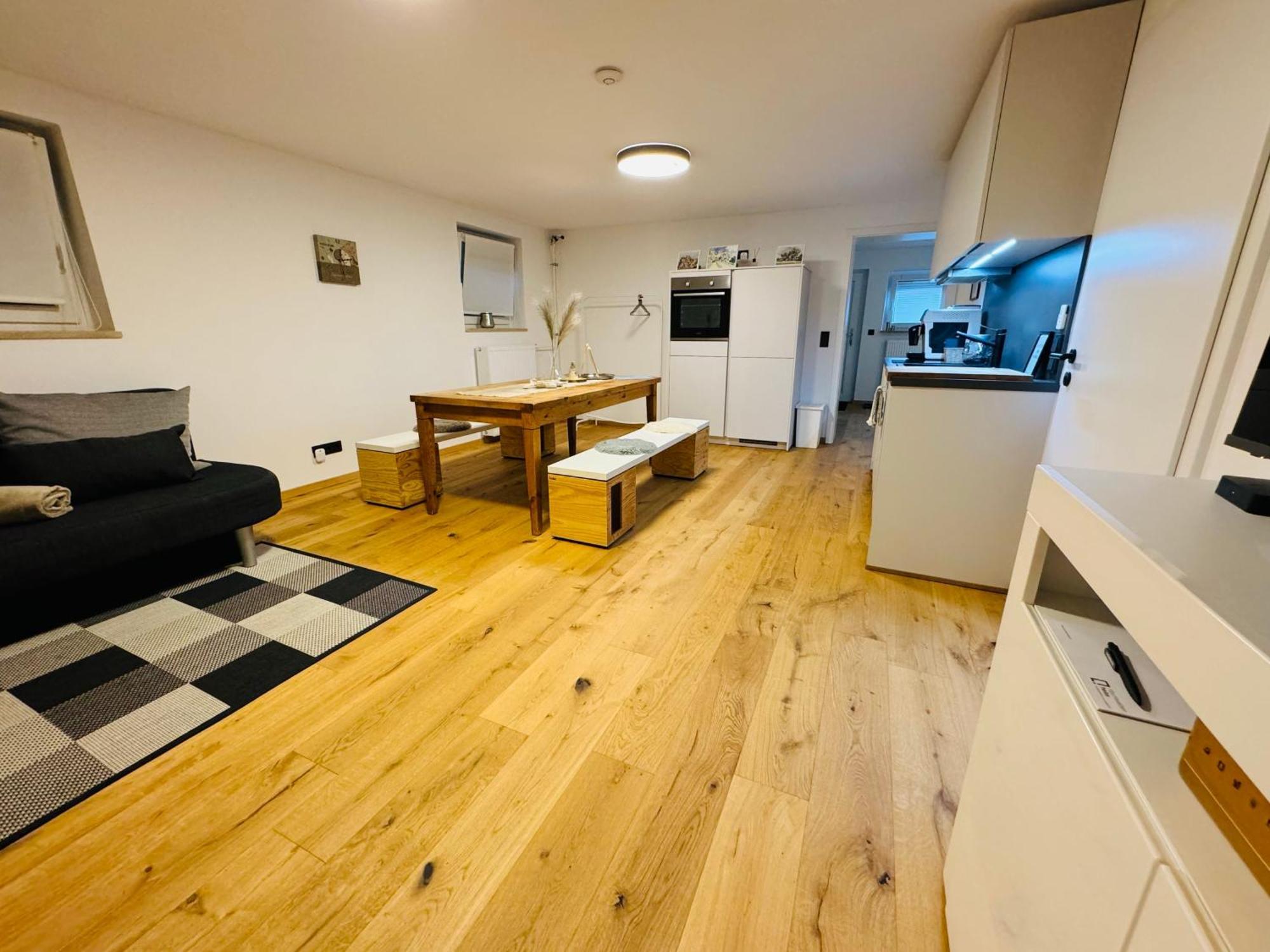 Ferien- Und Business Apartment Cadolzburg Luaran gambar